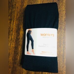 Warners women’s high rise ribbed leggings seamless smooth and shape black.XS